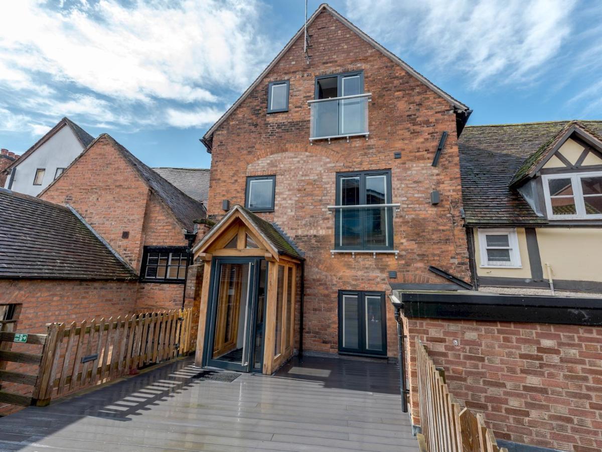 Pass The Keys 5C Charming Town Centre Apartment With Roof Top Views Shrewsbury Esterno foto