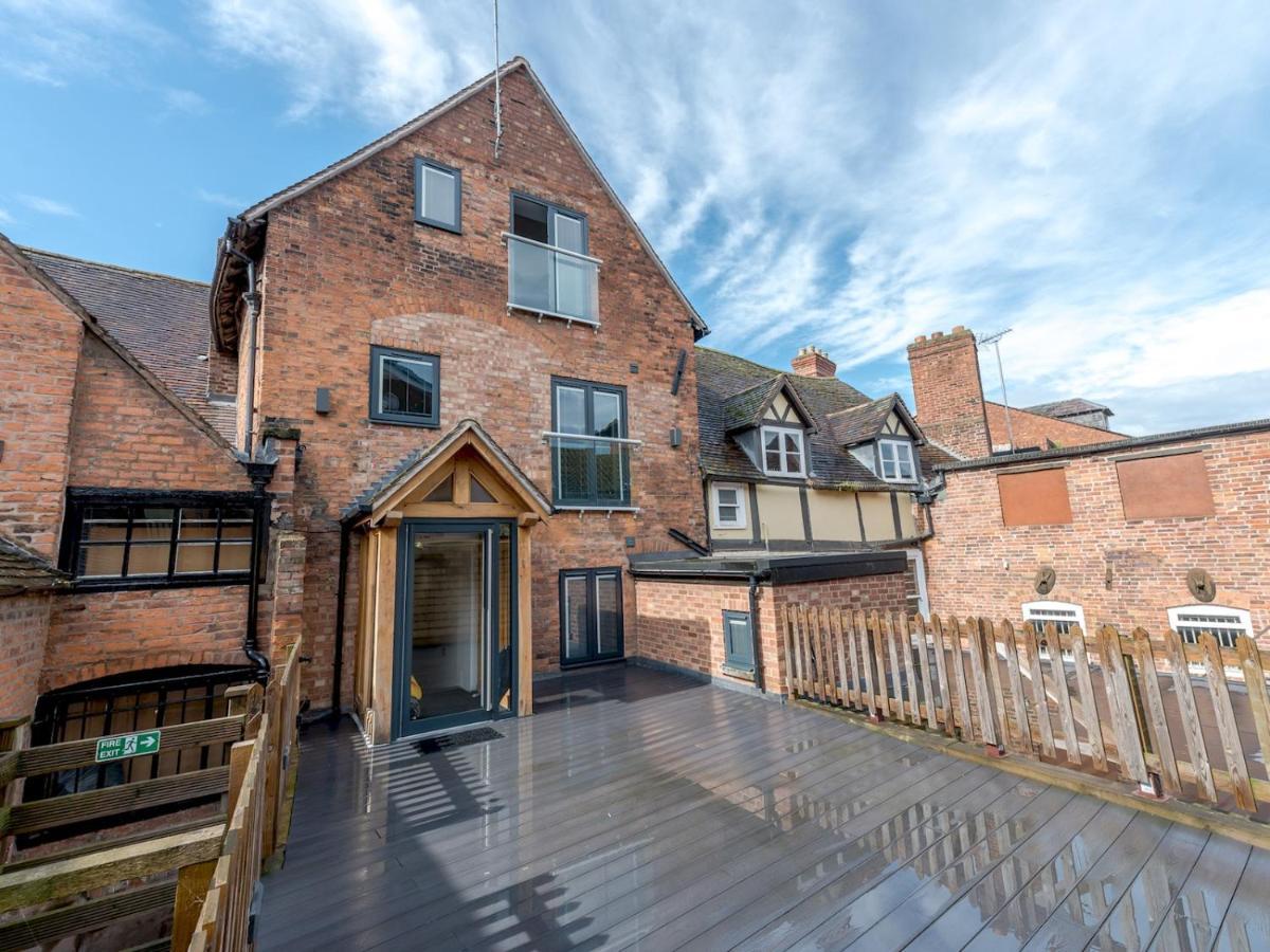 Pass The Keys 5C Charming Town Centre Apartment With Roof Top Views Shrewsbury Esterno foto
